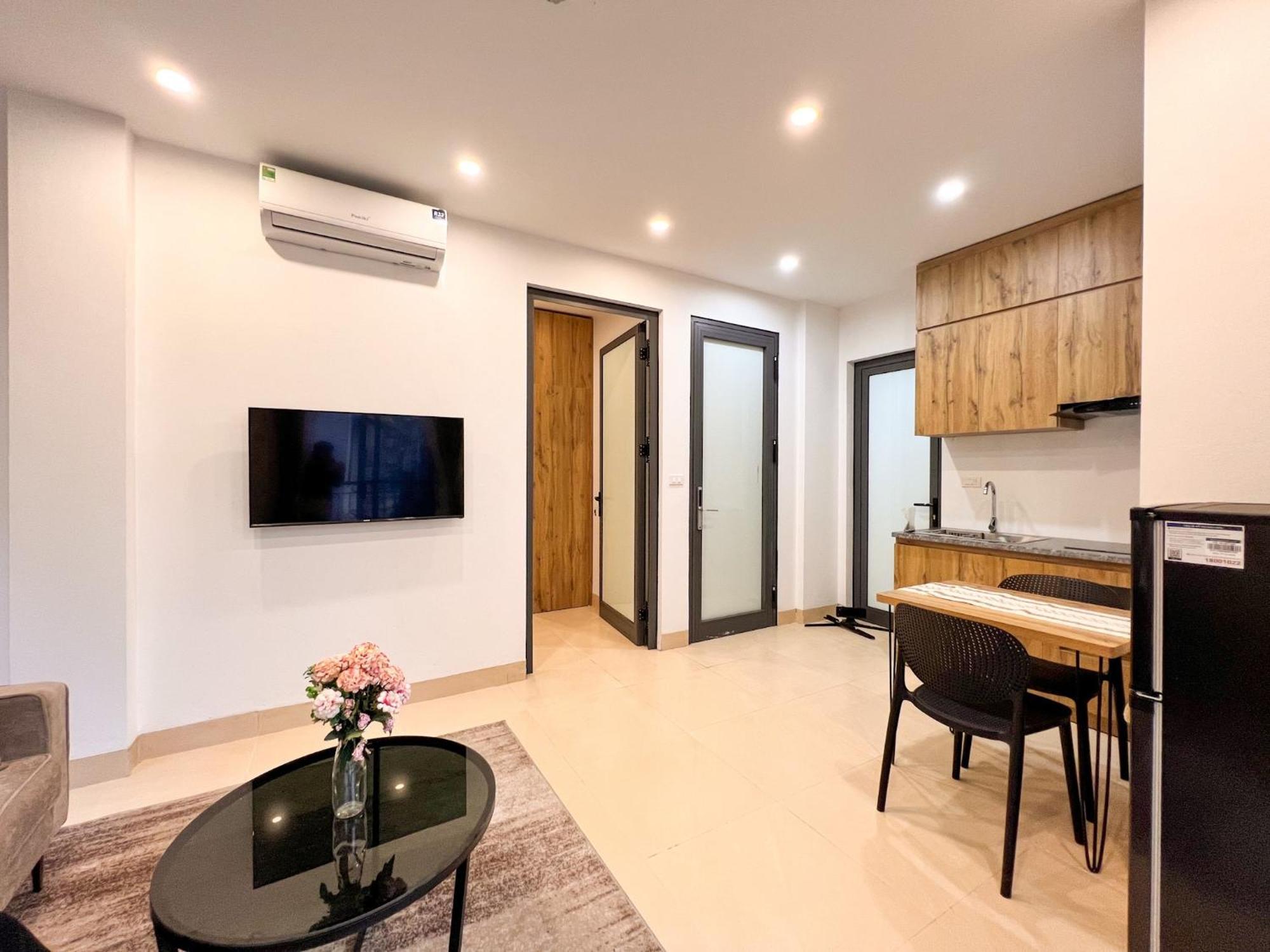 ハノイ市 Nine Housing 290 Kim Maアパートホテル エクステリア 写真