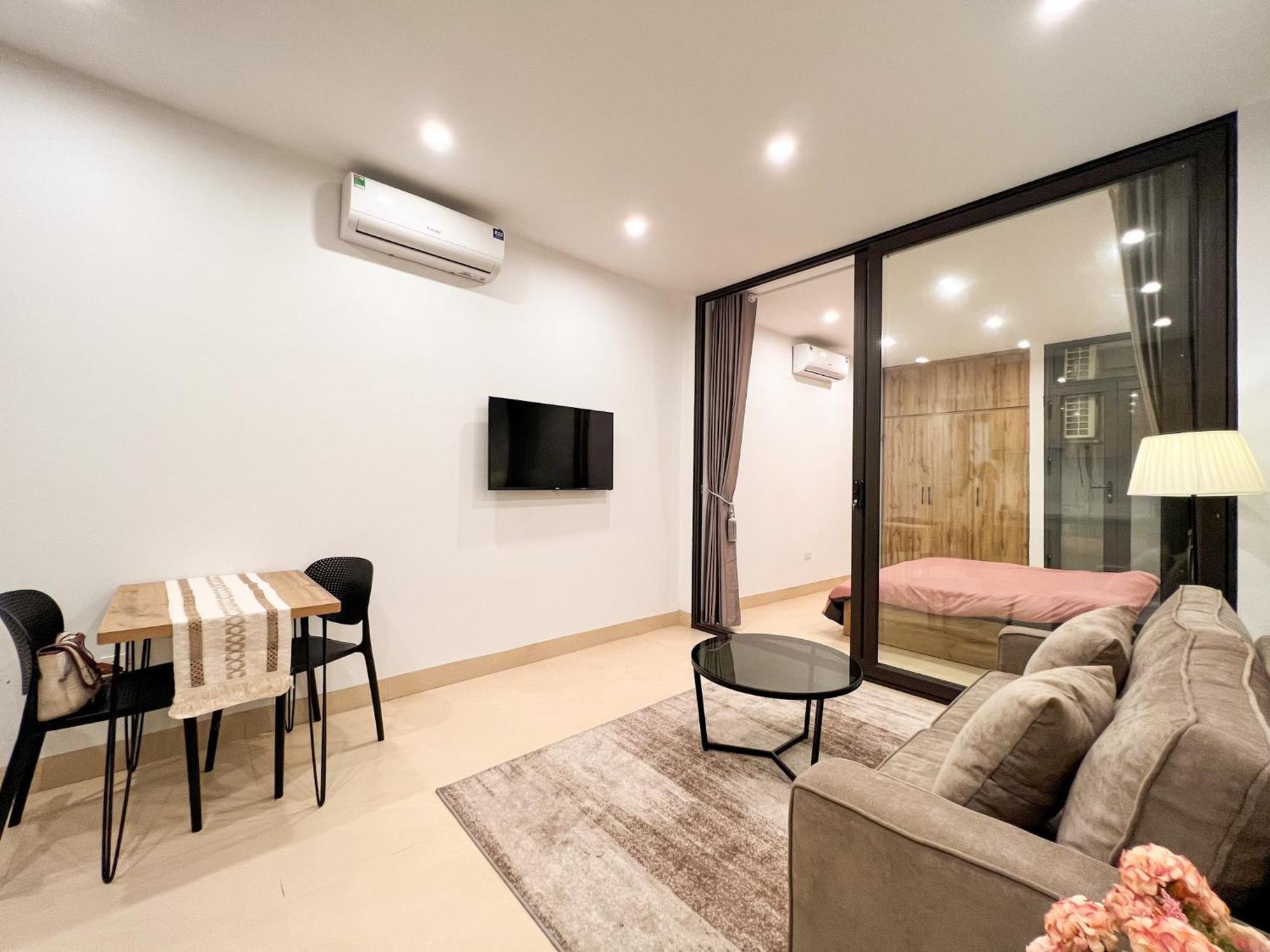 ハノイ市 Nine Housing 290 Kim Maアパートホテル エクステリア 写真